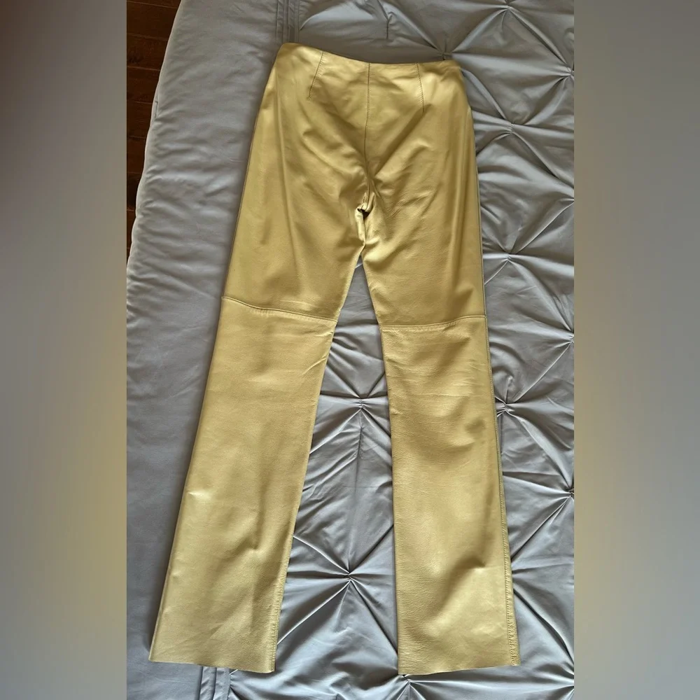 Bebe Genuine Leather Mid-rise Pants in Pearl Beige - Vintage Y2K - Picture 2 of 7